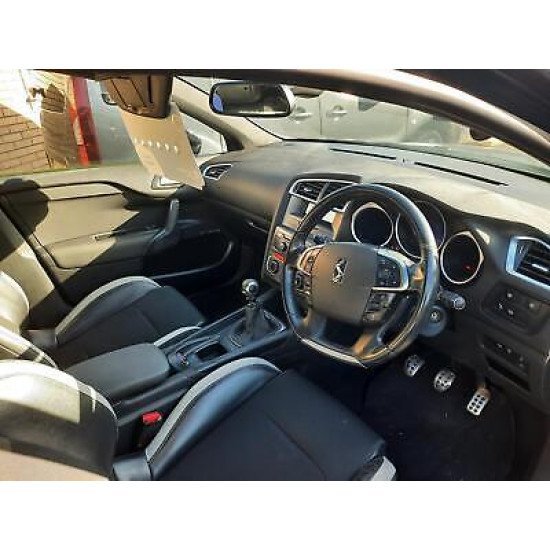 Citroen DS4 Style Airdream E-HDI 5 Door. 2013. 85,000 miles. GX63 DNJ. £2795.00