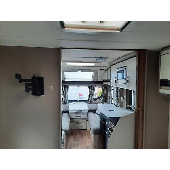 Sterling Eccles 565 4 berth touring caravan 2016 Fixed single beds £13995.00